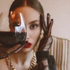 Ария Гесс Ария Гесс